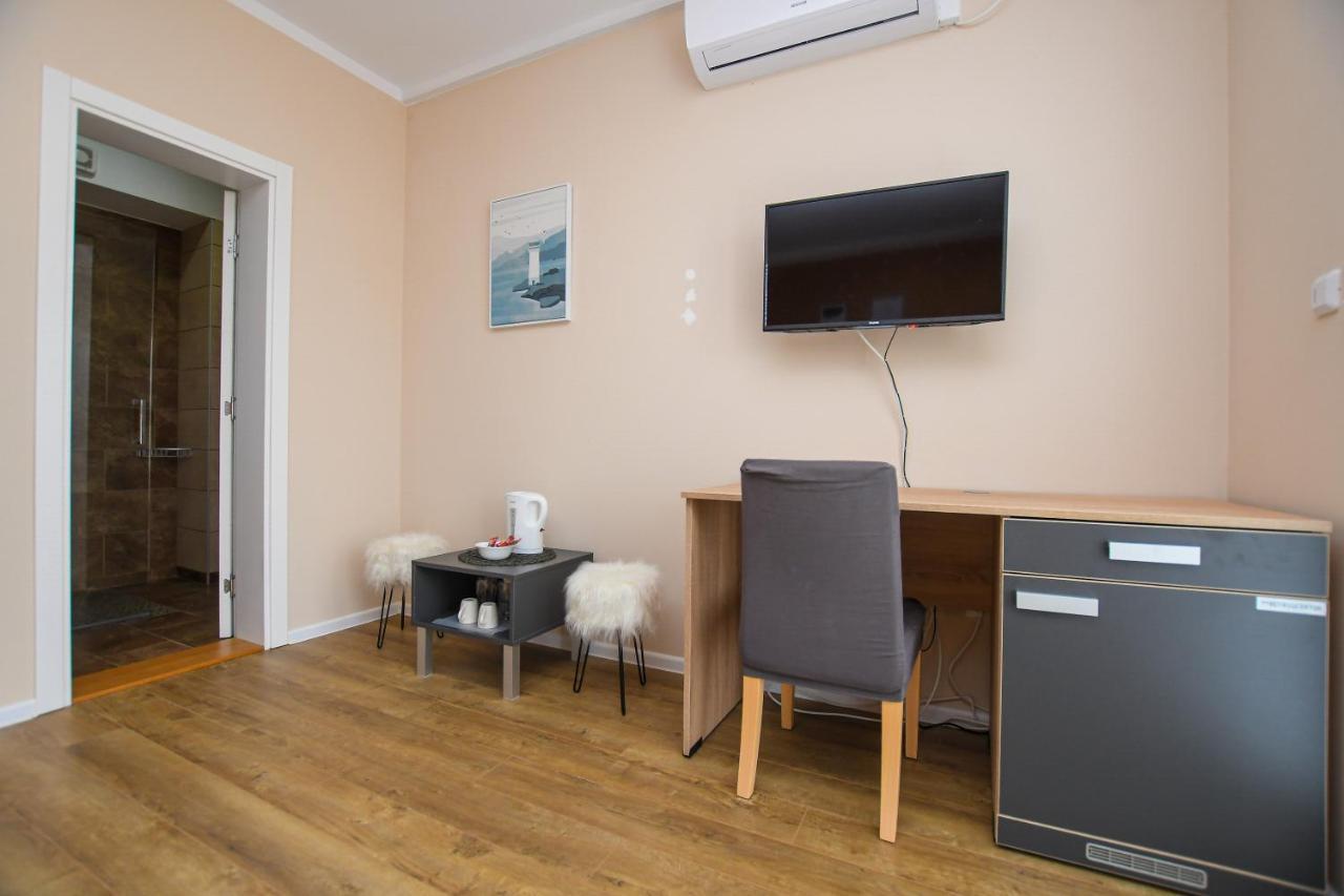 Danubiana Apartments 5 クラドヴォ エクステリア 写真